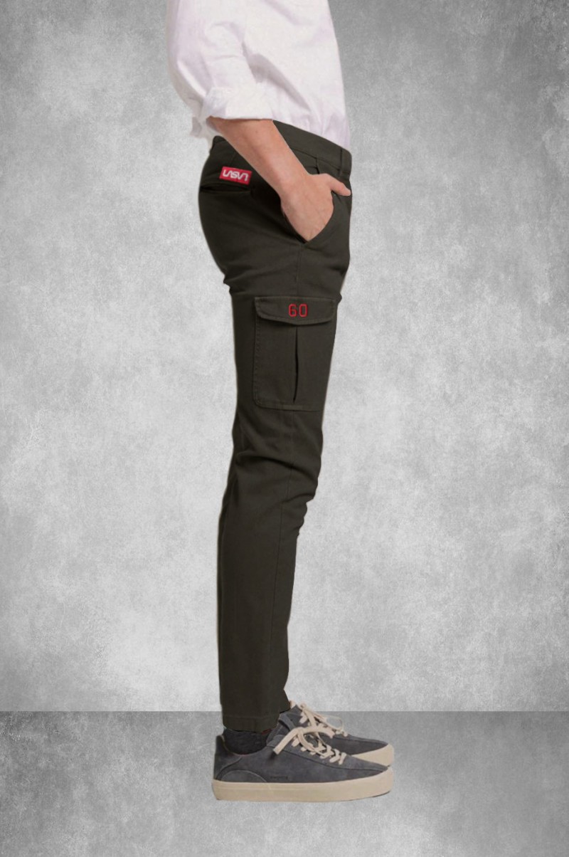 Pantalón jogger cargo de...